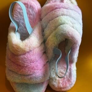 Colorful Fuzzy Women's Slippers
